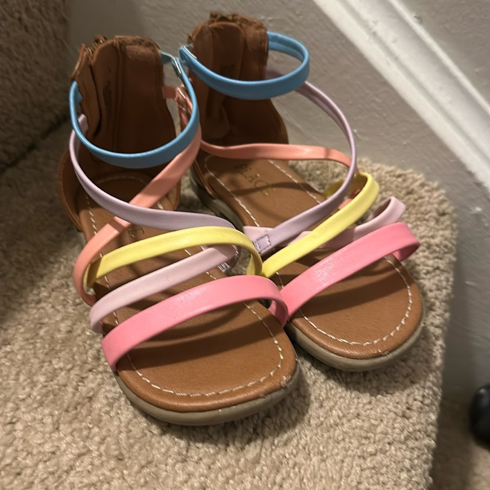 The Children’s Place Toddler Girls Sandals Size 8